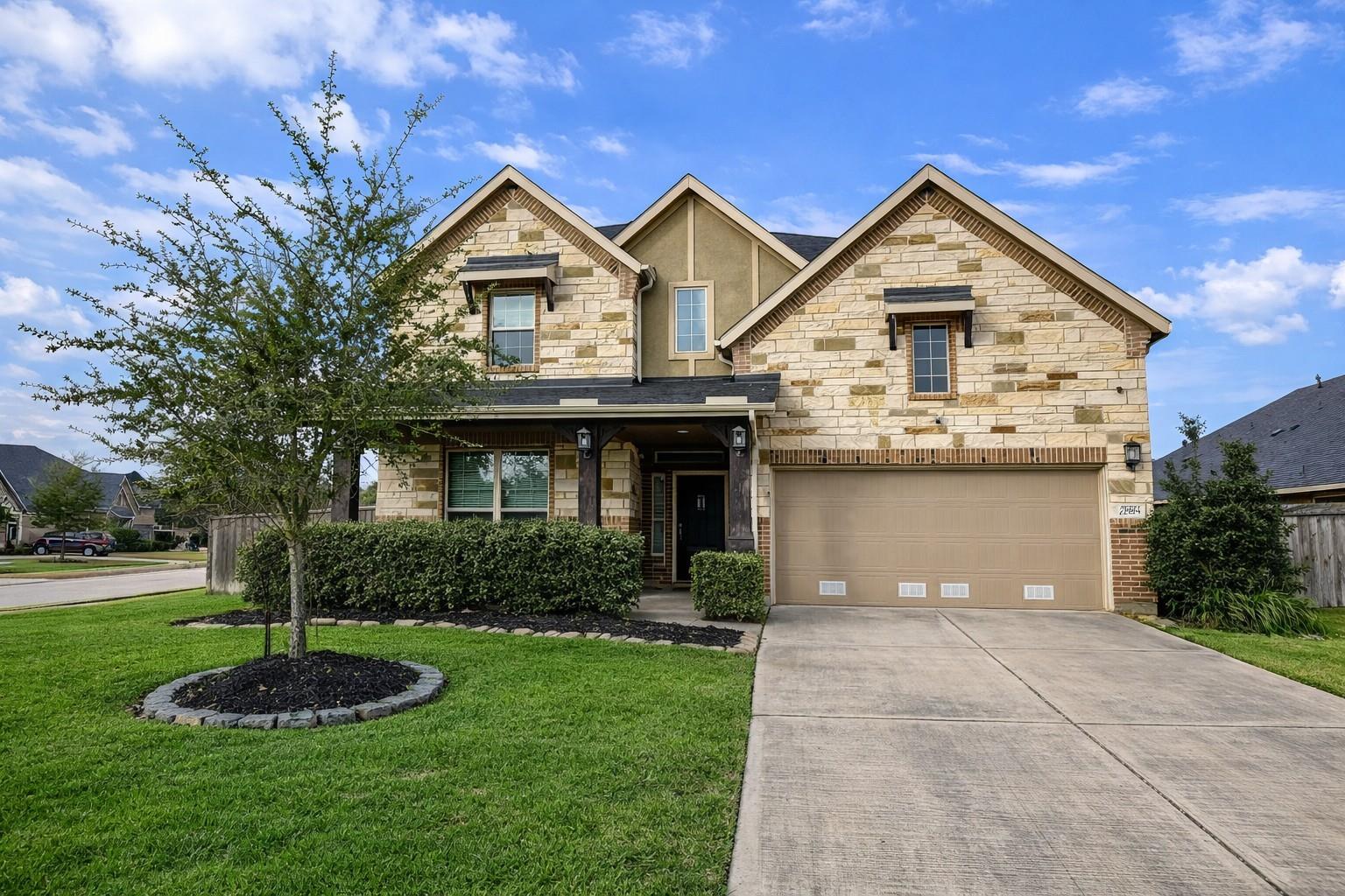 28614 Oakmist Point Lane
