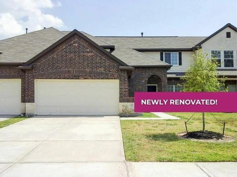 Photo of 12146 Pia Drive, Houston, TX 77044 (MLS # 54317456)