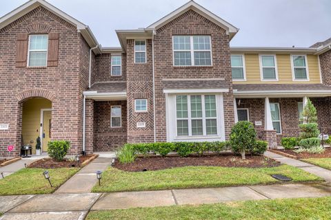 Photo of 12675 Taymouth Manor Drive, Humble, TX 77346 (MLS # 43259730)