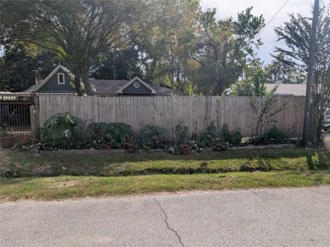 Photo of 5914 Velma Lane, Houston, TX 77396 (MLS # 5888538)
