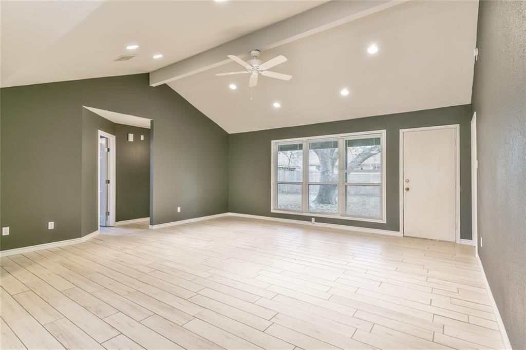 Photo of 10427 Eagle Glen Drive, Houston, TX 77041 (MLS # 85810674)