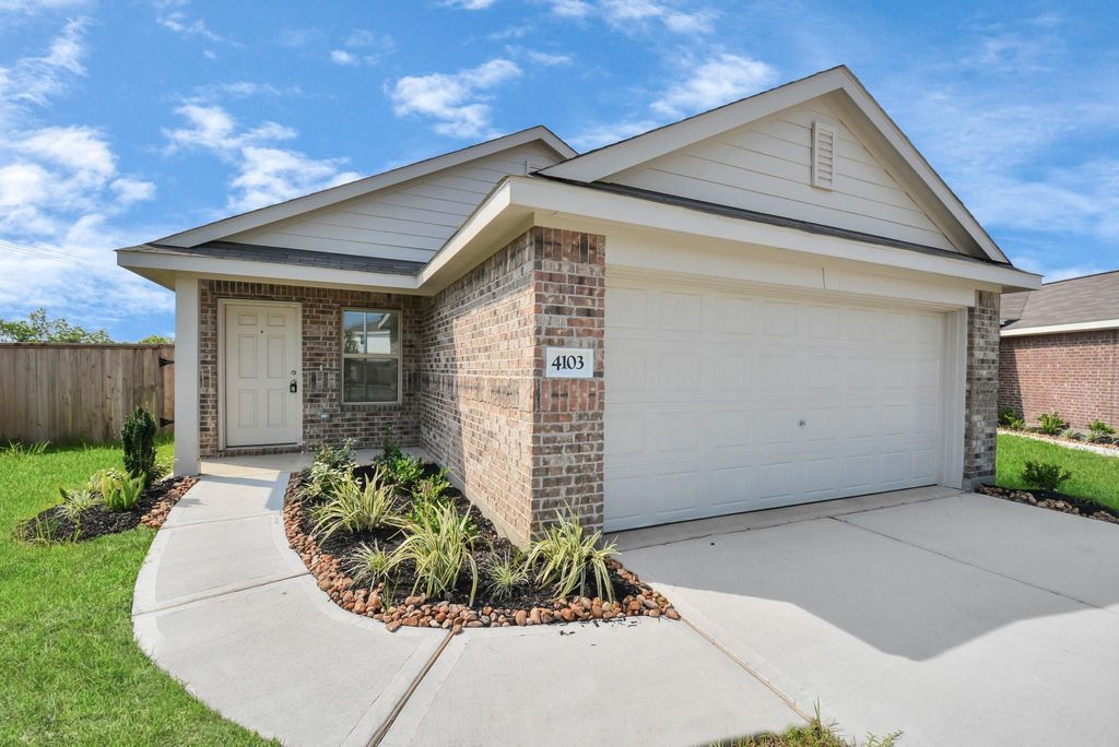 Photo of 4103 Neches Bend Drive, Baytown, TX 77521 (MLS # 51075250)