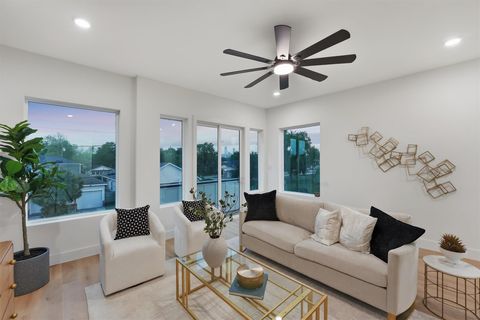 3103 Lelia Street A and B Houston TX 77026