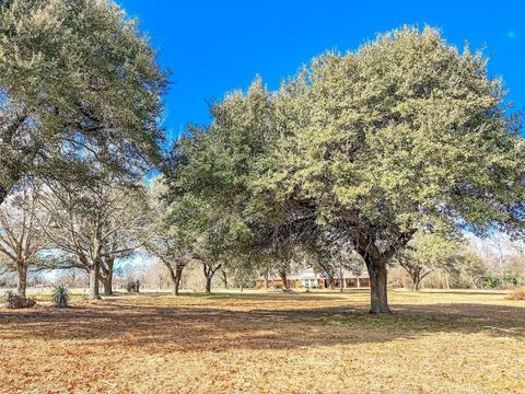 Vacant Land For Sale - 210 County Road 752<br/> Freestone County, Donie, TX 75838