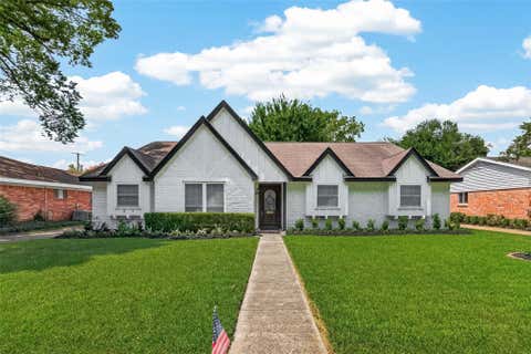 Photo of 5946 Valkeith Drive, Houston, TX 77096 (MLS # 81314545)