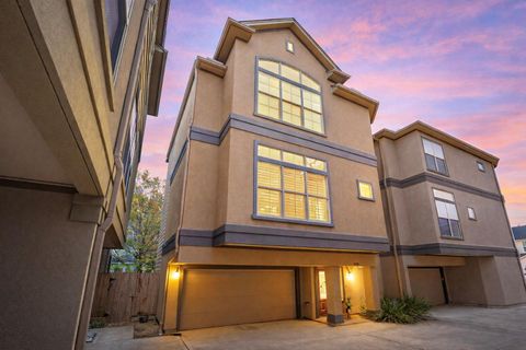 4418 Rose Street Houston TX 77007