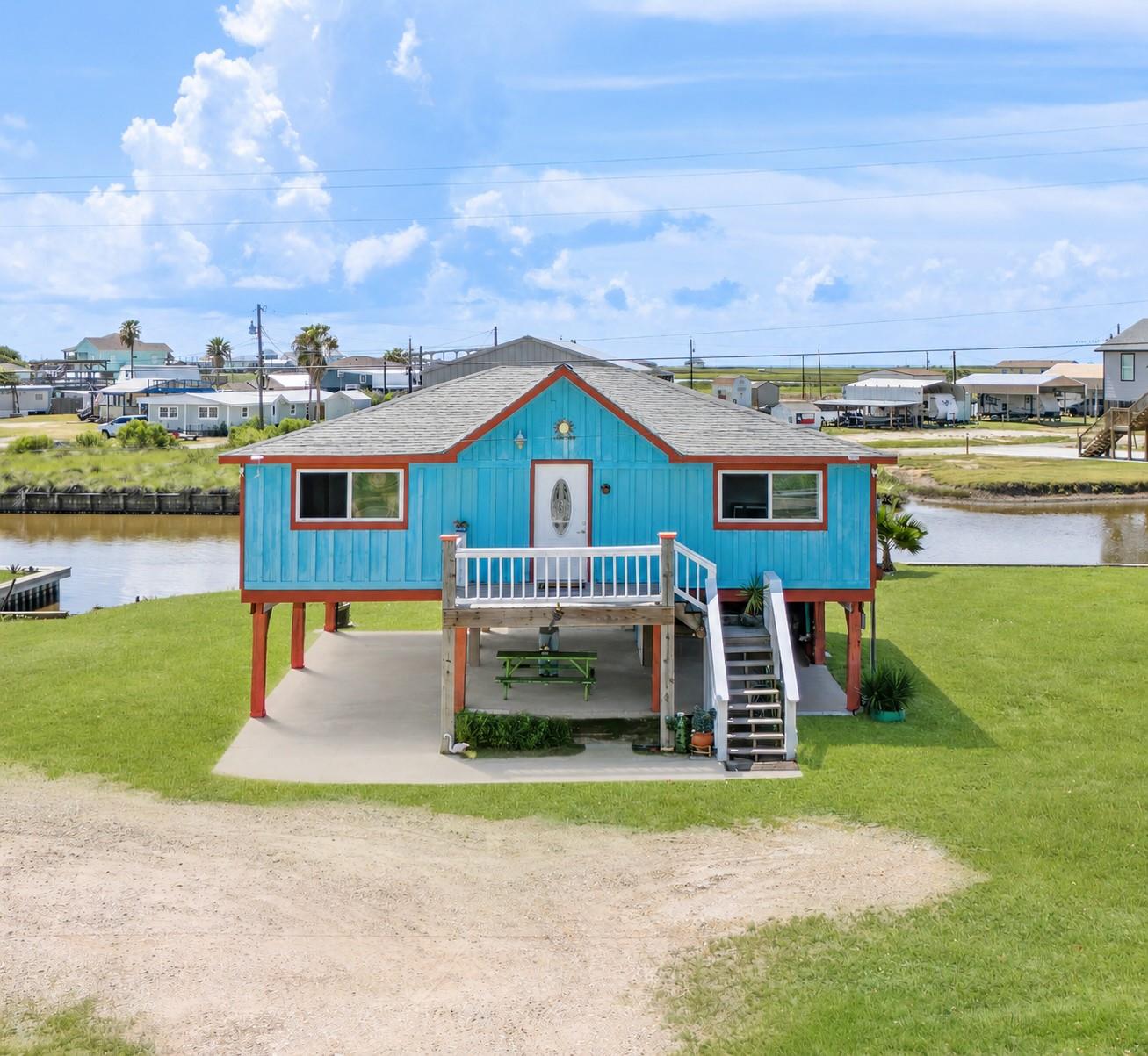 2238 County Road 201