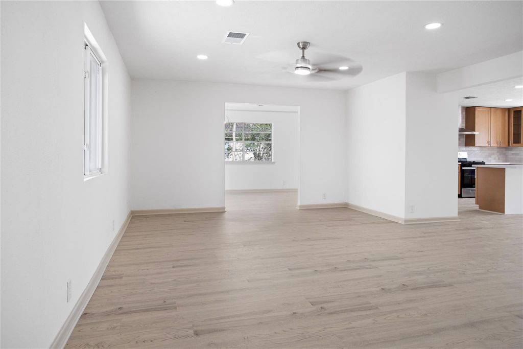 Photo of 24518 Sunny Glen Drive, Houston, TX 77336 (MLS # 82127273)