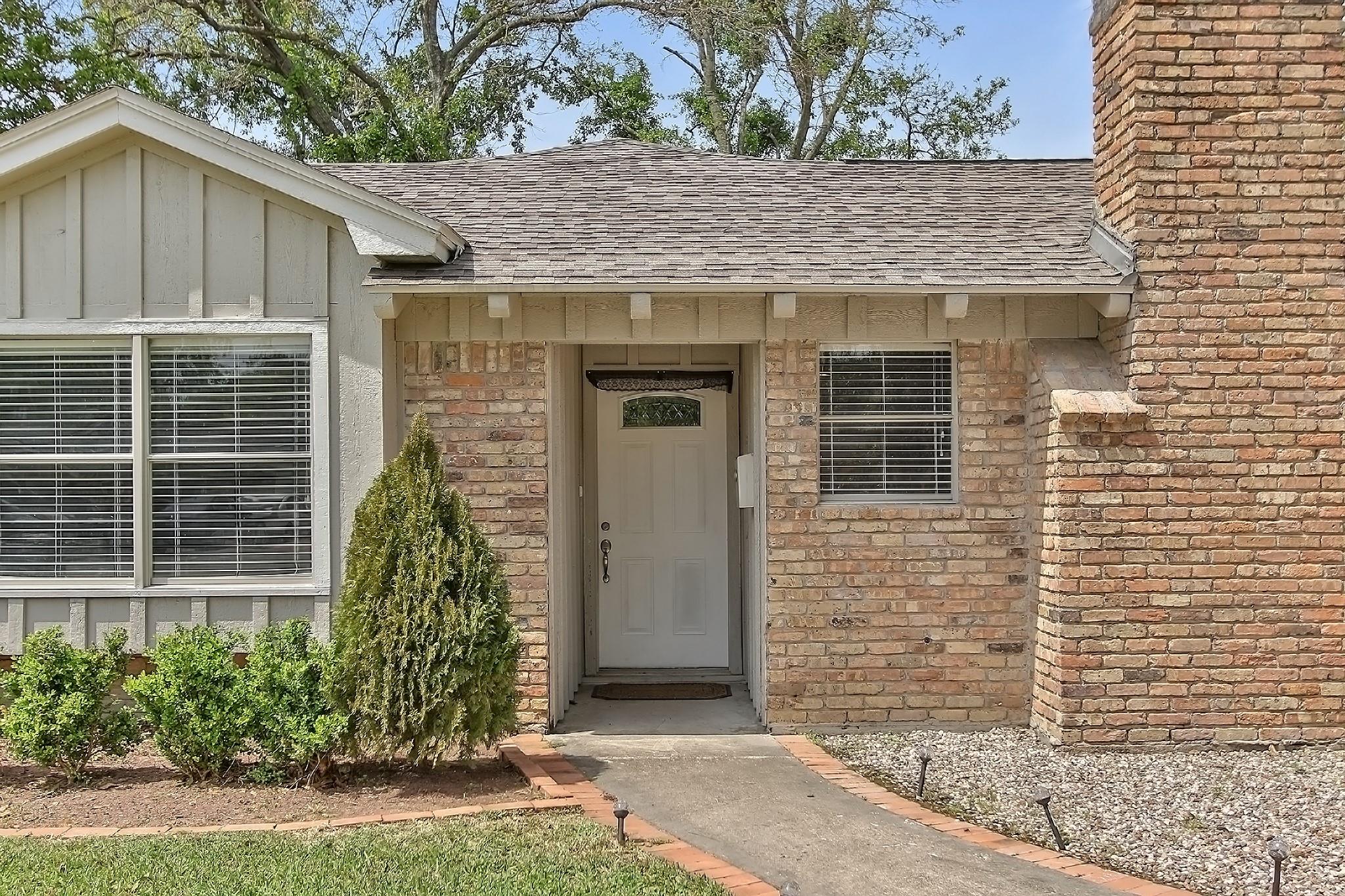 1719 Longhorn Drive