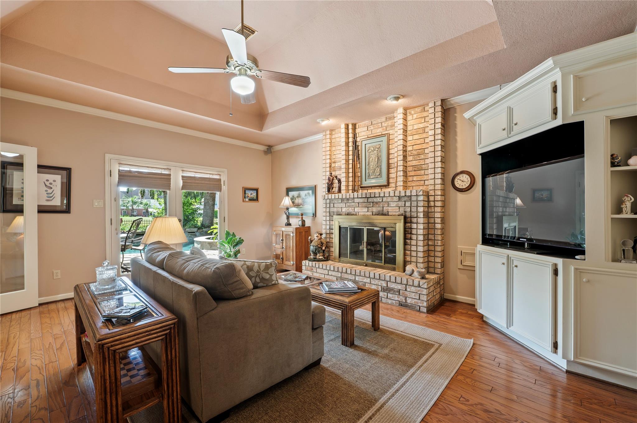 2207 Southern Hills Drive