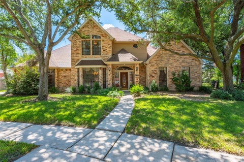 Photo of 2207 Southern Hills Drive, League City, TX 77573 (MLS # 97351899)