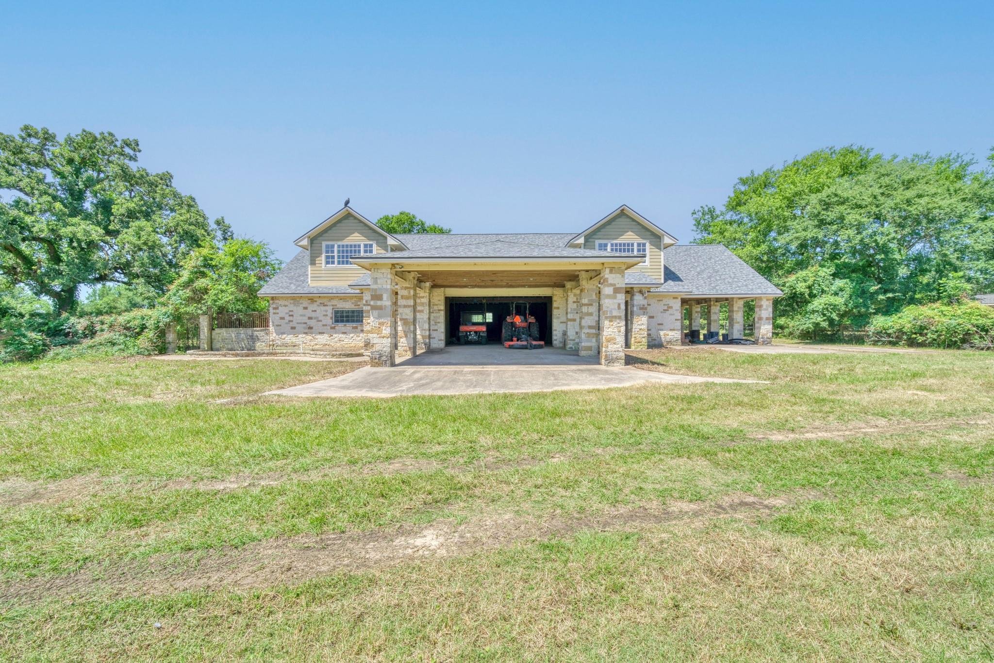 4442 Poteet Road
