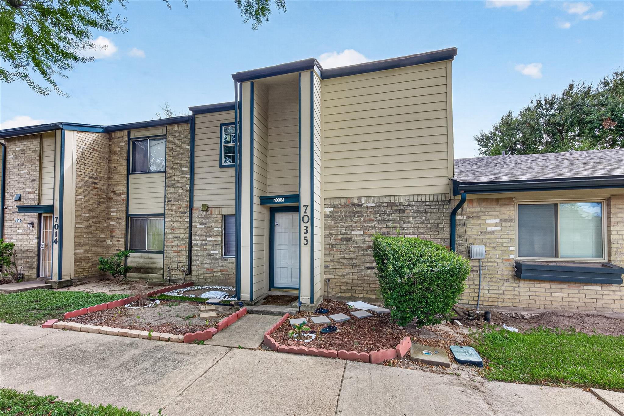 7016 S Dairy Ashford Road