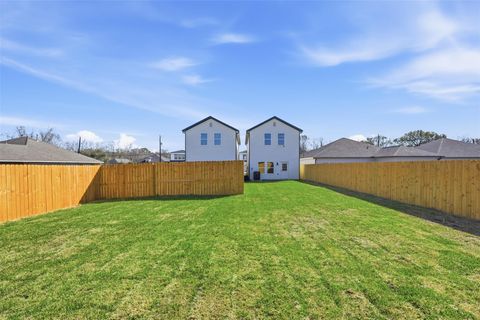 Tiny photo for 5915 Haight Street, Houston, TX 77028 (MLS # 13036811)