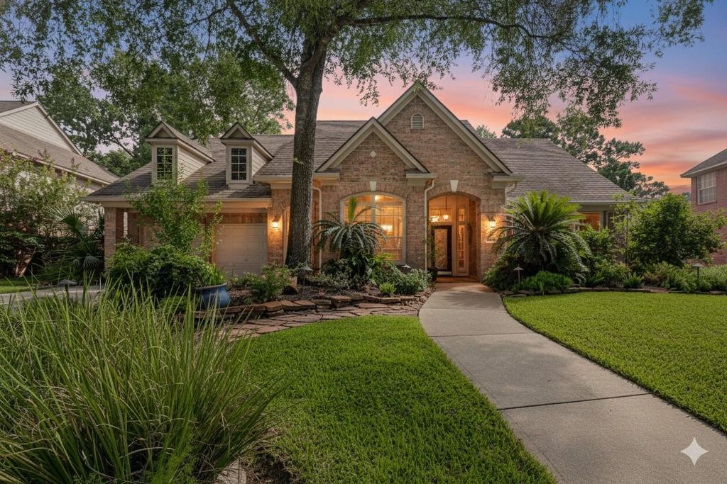 Photo of 1906 Leatherstem Lane, Houston, TX 77345 (MLS # 90239970)