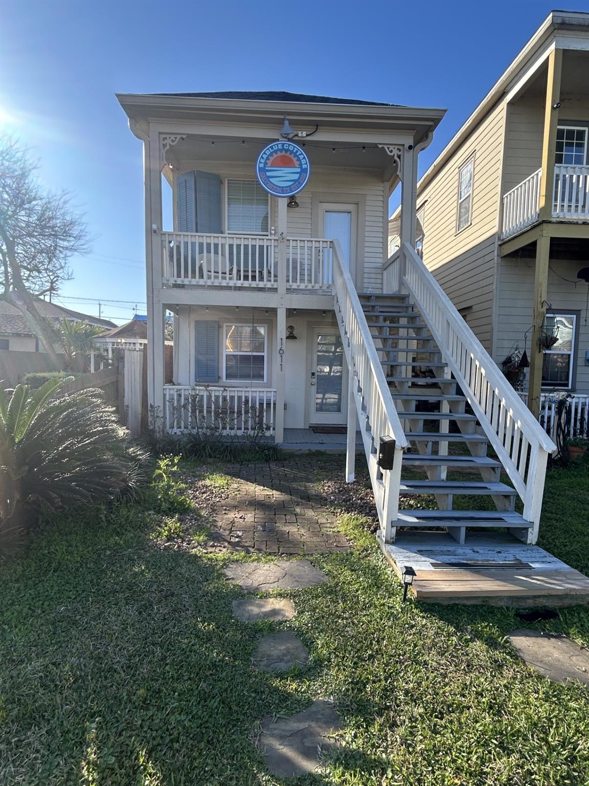 1611 Avenue N 1/2