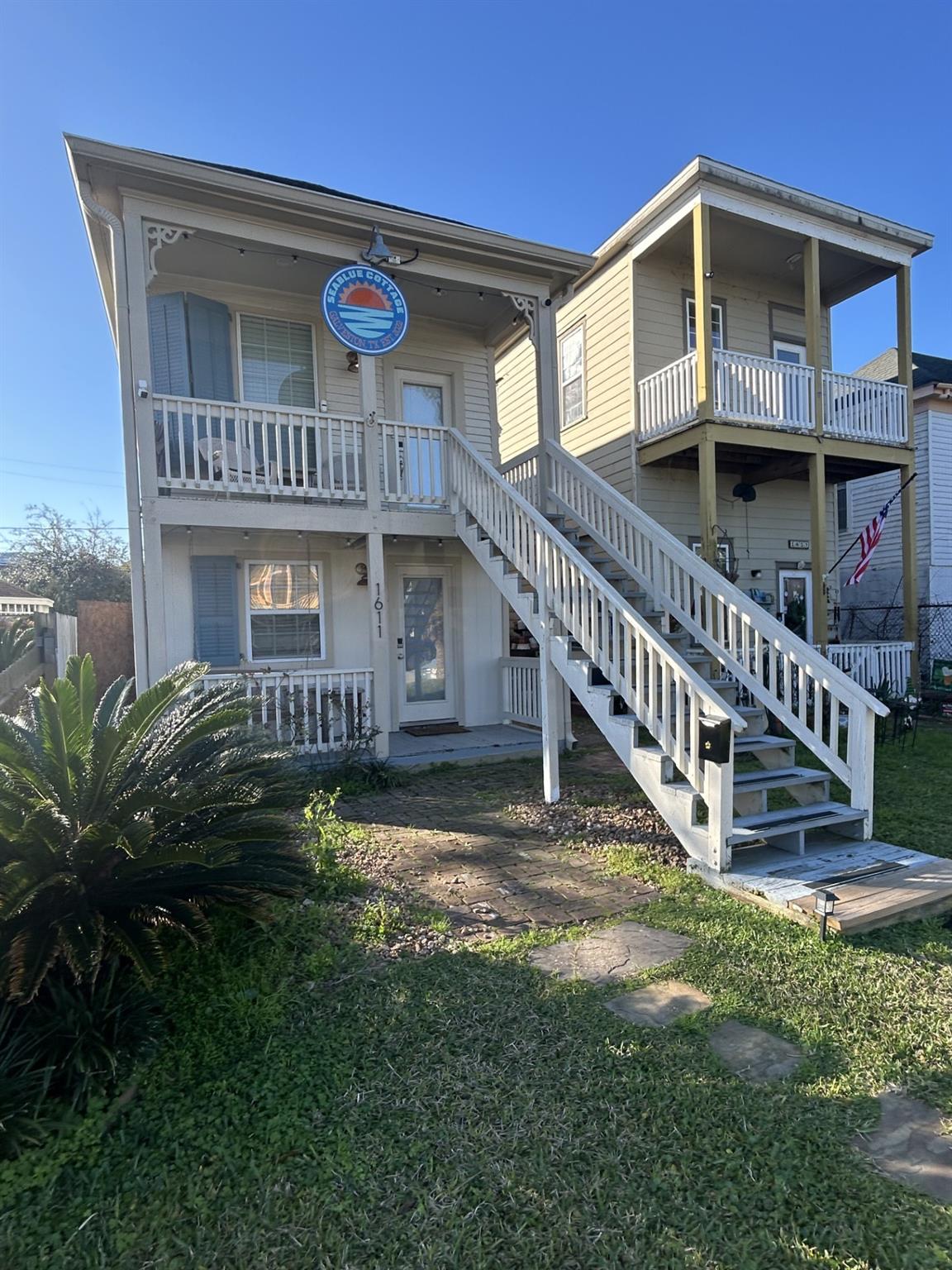 1611 Avenue N 1/2