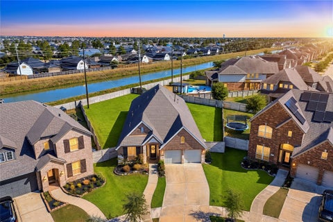 Homes For Sale - 4301 Mesquite Terrace Drive<br/> Manvel, TX 77578