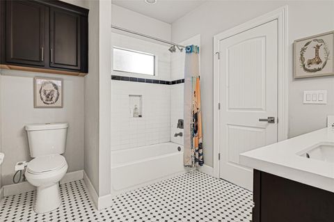 Tiny photo for 1610 E Bonner Street #A, Houston, TX 77007 (MLS # 92805808)