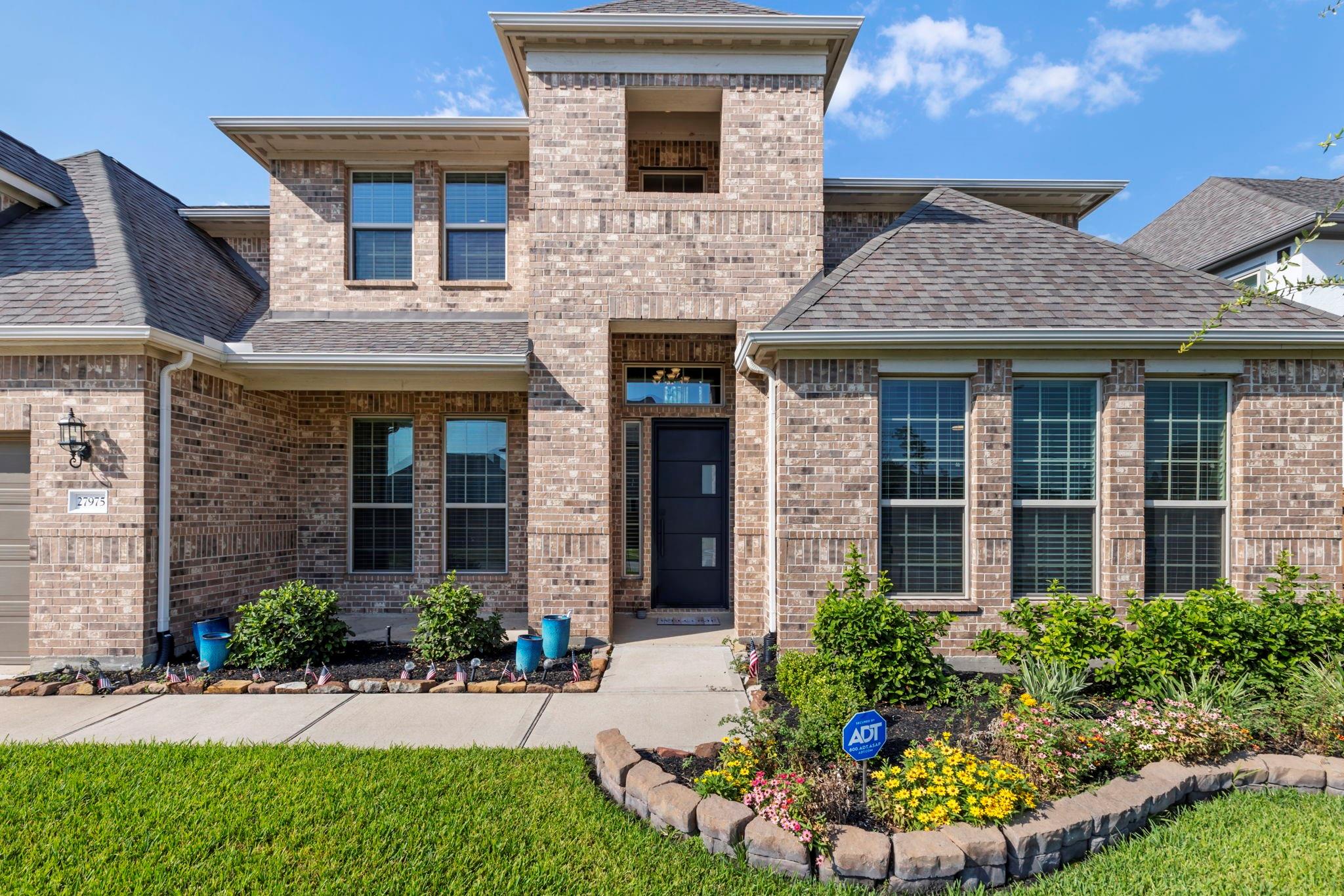 27975 Presley Park Drive