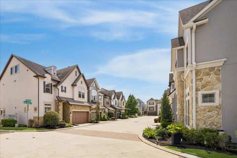 Photo of 11003 Aspen Reserve Way, Houston, TX 77043 (MLS # 39563188)