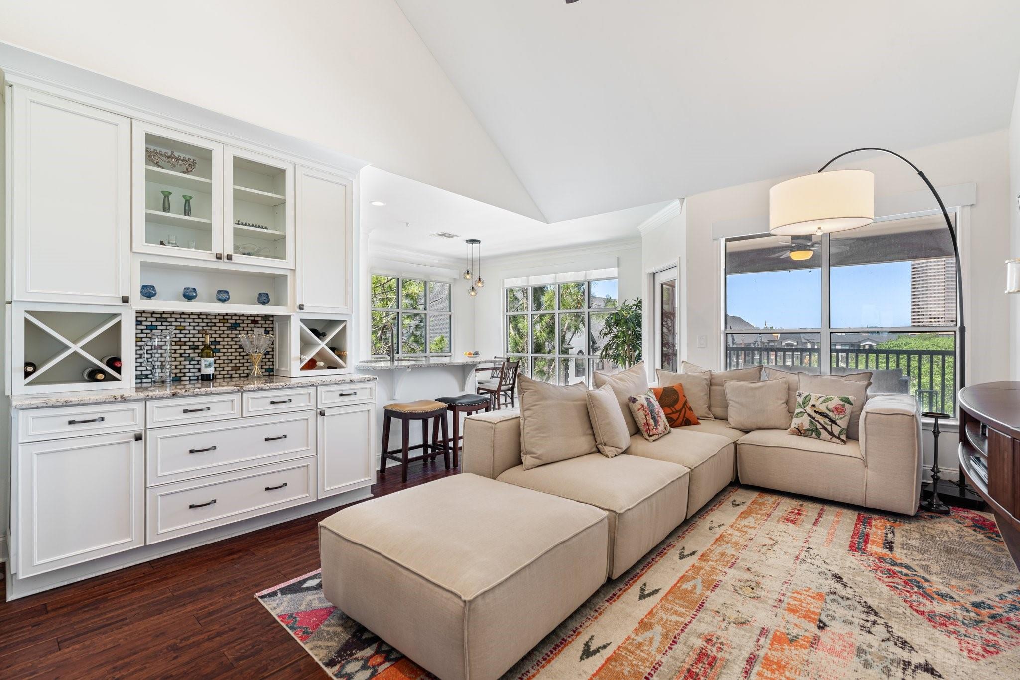 2400 Mccue Road 440