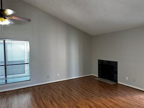Photo of 3756 Tanglewilde Street #8D, Houston, TX 77063 (MLS # 9777142)