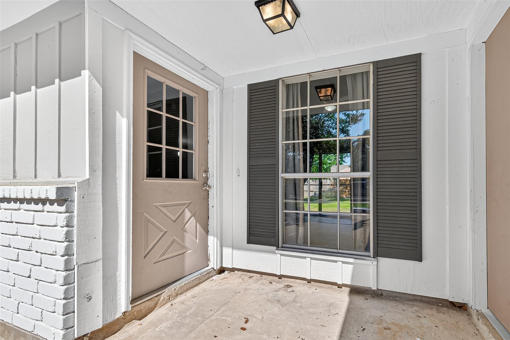 5303 Green Hazel Court