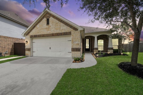 Photo of 2527 Horned Owl Drive, Katy, TX 77494 (MLS # 80369632)