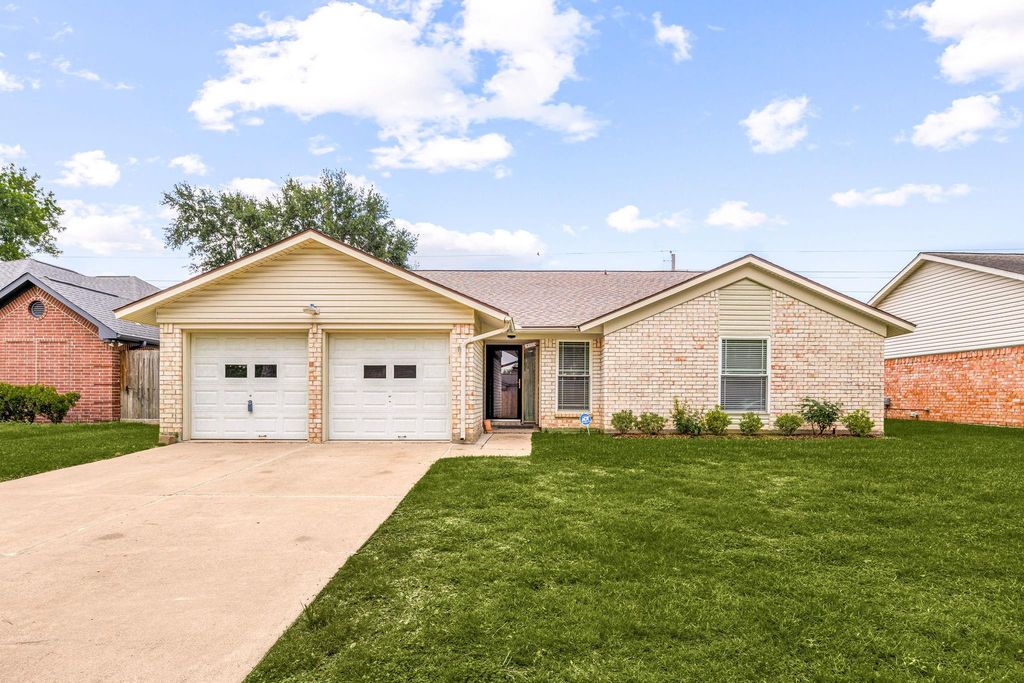 Photo of 2306 Townhall Lane, Katy, TX 77449 (MLS # 2173570)