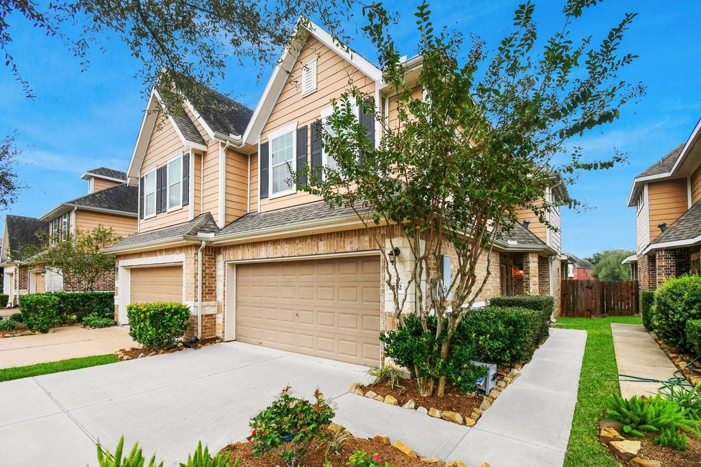 Photo of 2202 Waterford Park Street, Missouri City, TX 77459 (MLS # 13909712)