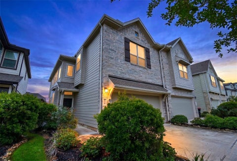 Photo of 8726 Laurel Crest Drive, Missouri City, TX 77459 (MLS # 91880927)