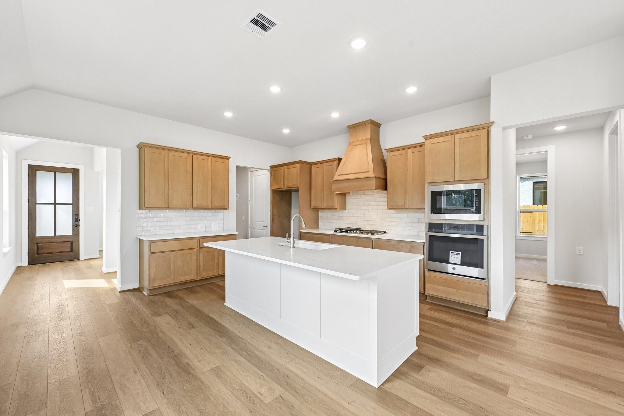 7241 Ironwood Tee Court