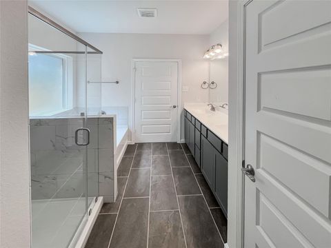 Tiny photo for 15523 Foresail Lane, Houston, TX 77053 (MLS # 82680813)