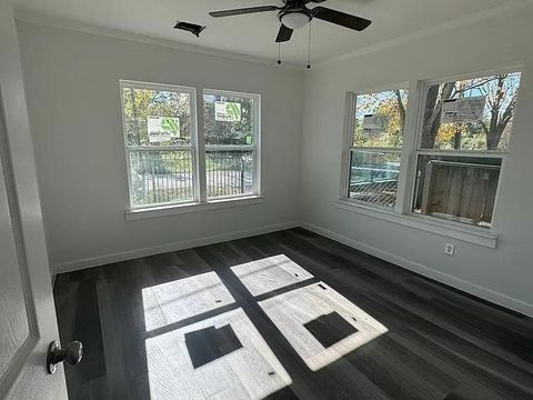 Tiny photo for 3903 Broyles Street, Houston, TX 77026 (MLS # 92356207)
