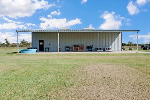 Photo of 2923 County Road 209, Danbury, TX 77534 (MLS # 73585002)
