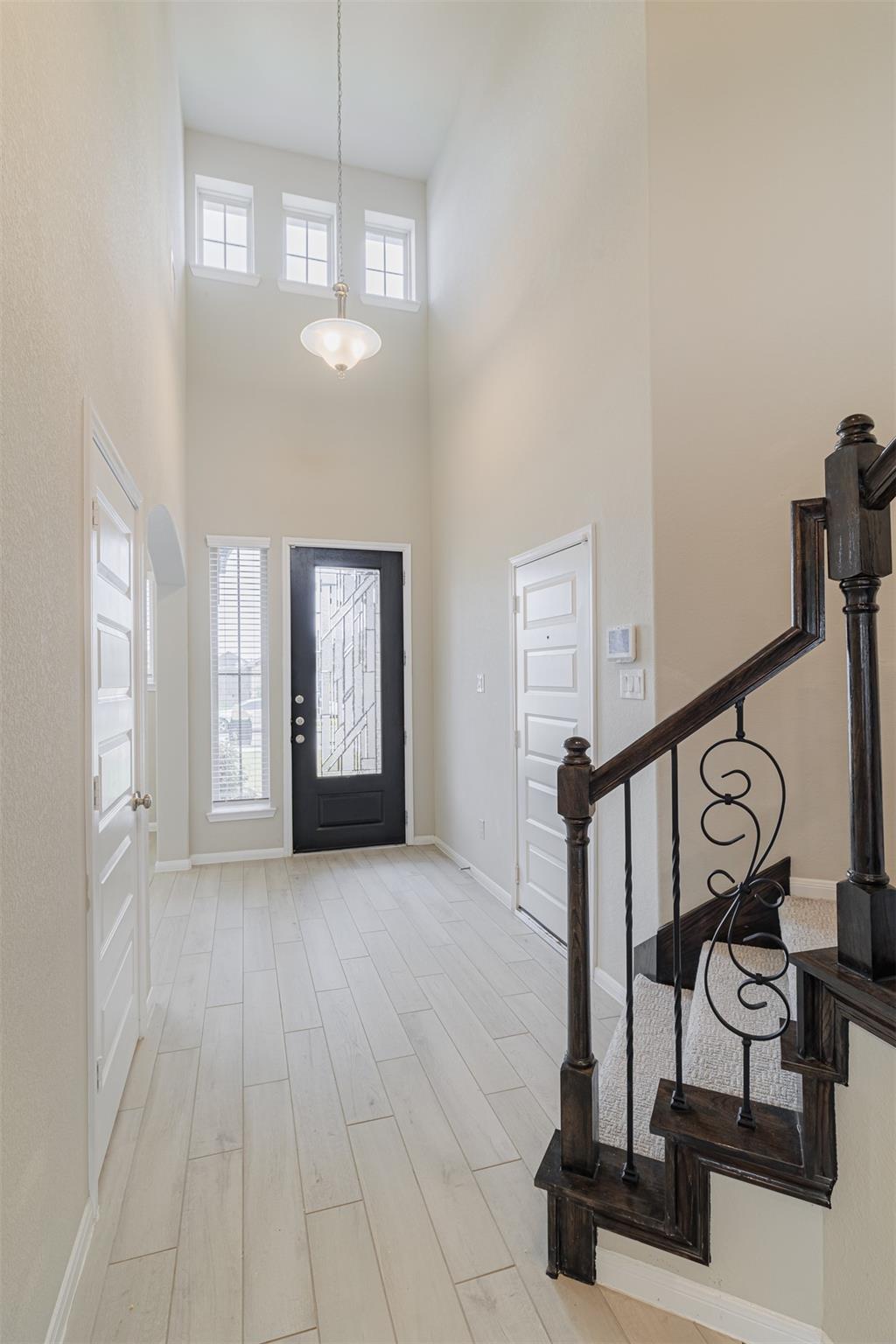 3002 Roberta Sue Drive