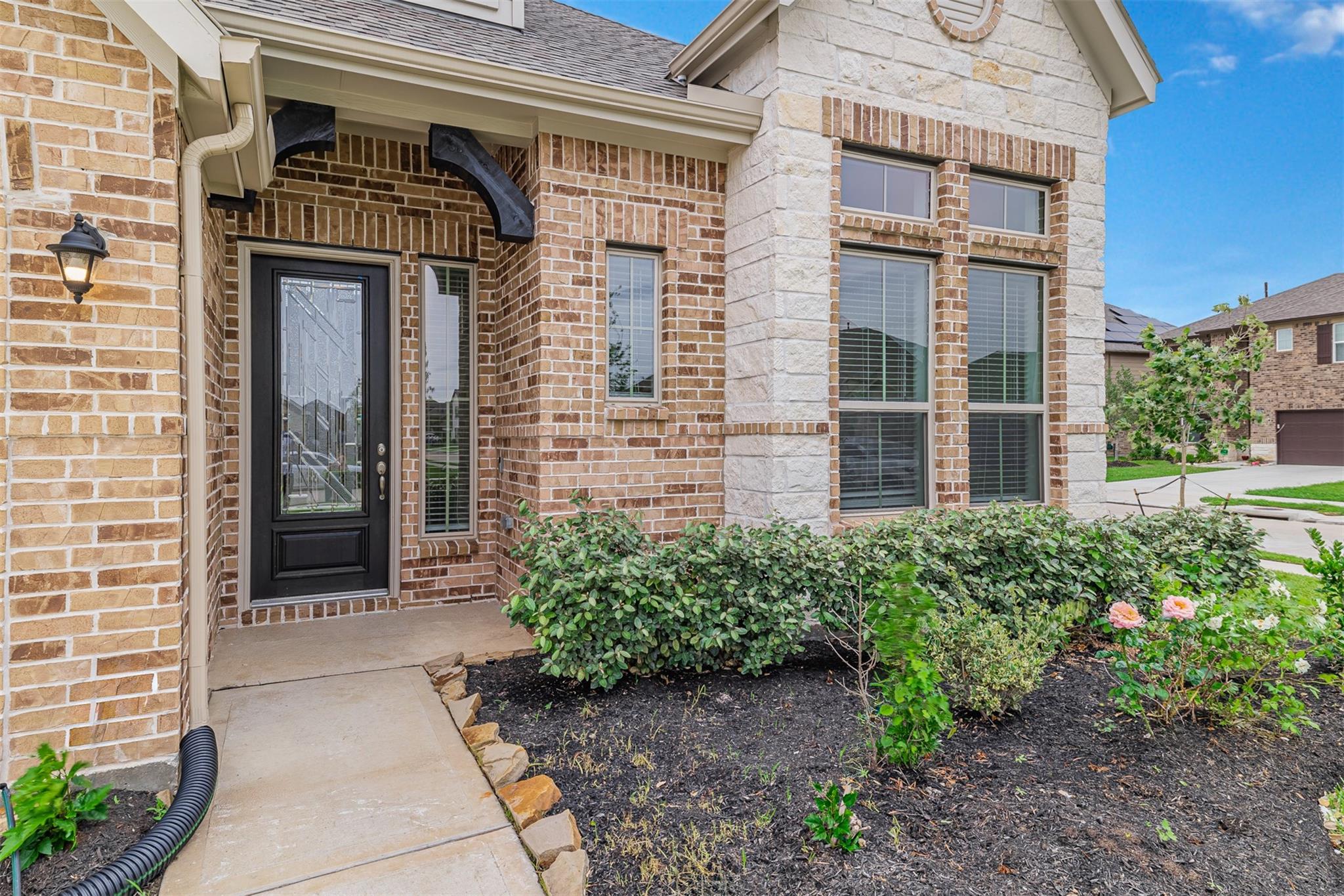 3002 Roberta Sue Drive