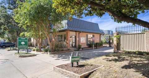 Photo of 2475 Underwood Street #382, Houston, TX 77030 (MLS # 74849603)