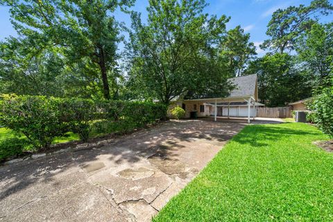 Tiny photo for 1938 Running Springs Drive, Houston, TX 77339 (MLS # 51314465)