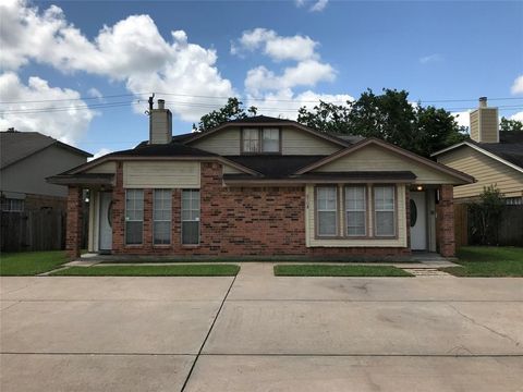 Photo of 6708 Tamar Drive #A, Pasadena, TX 77503 (MLS # 48663905)