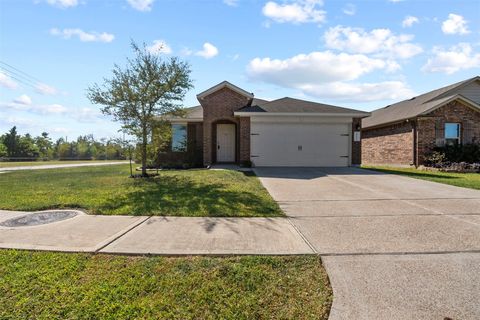 Photo of 15470 Rancho Joya Way, Houston, TX 77049 (MLS # 75675300)