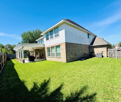 Tiny photo for 10002 Nathans Cove, Houston, TX 77089 (MLS # 48366618)