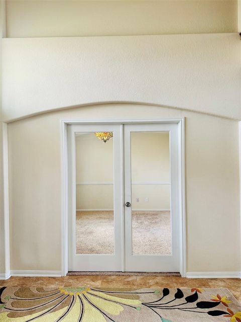 Tiny photo for 10002 Nathans Cove, Houston, TX 77089 (MLS # 48366618)