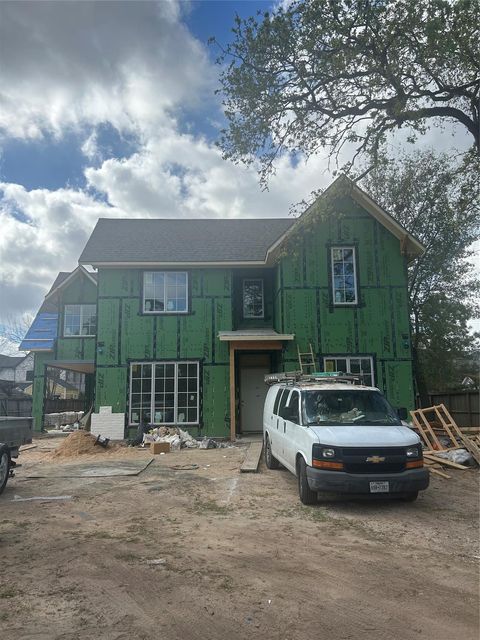 Tiny photo for 713 W 42nd Street, Houston, TX 77018 (MLS # 98833200)