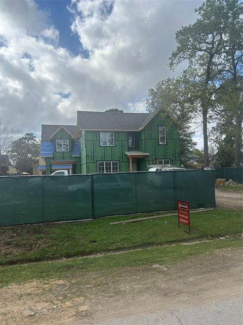 Tiny photo for 713 W 42nd Street, Houston, TX 77018 (MLS # 98833200)