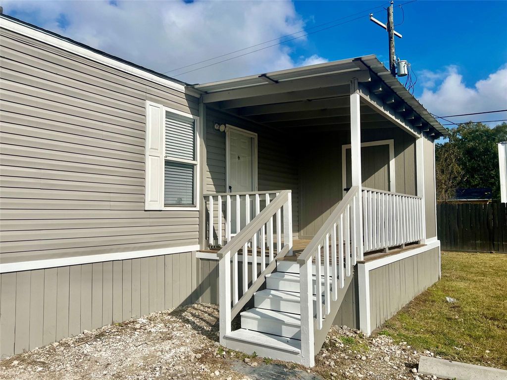 Photo of 20677 N Navasota Drive, New Caney, TX 77357 (MLS # 94032490)