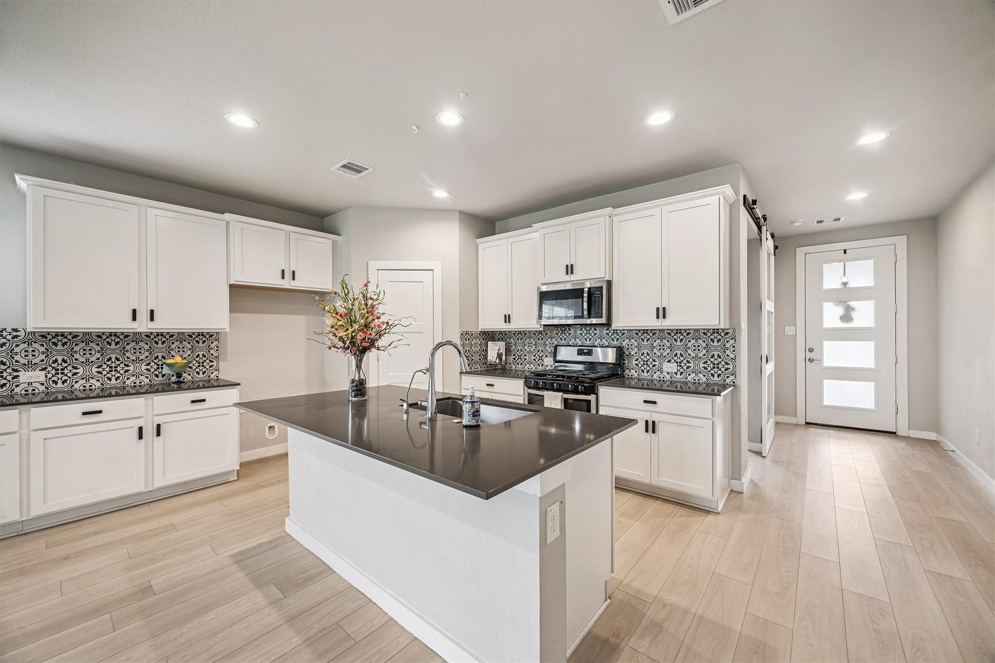 14132 Lake Lodge Drive