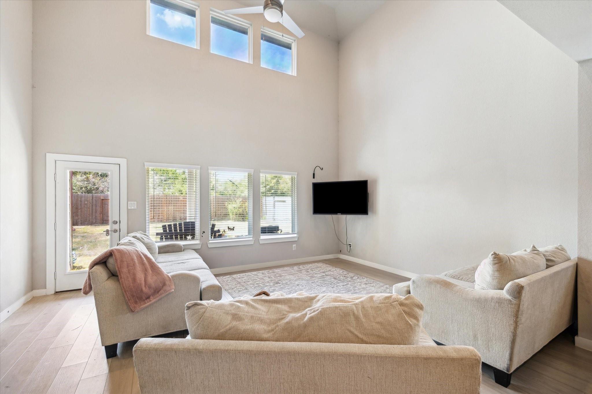 14132 Lake Lodge Drive