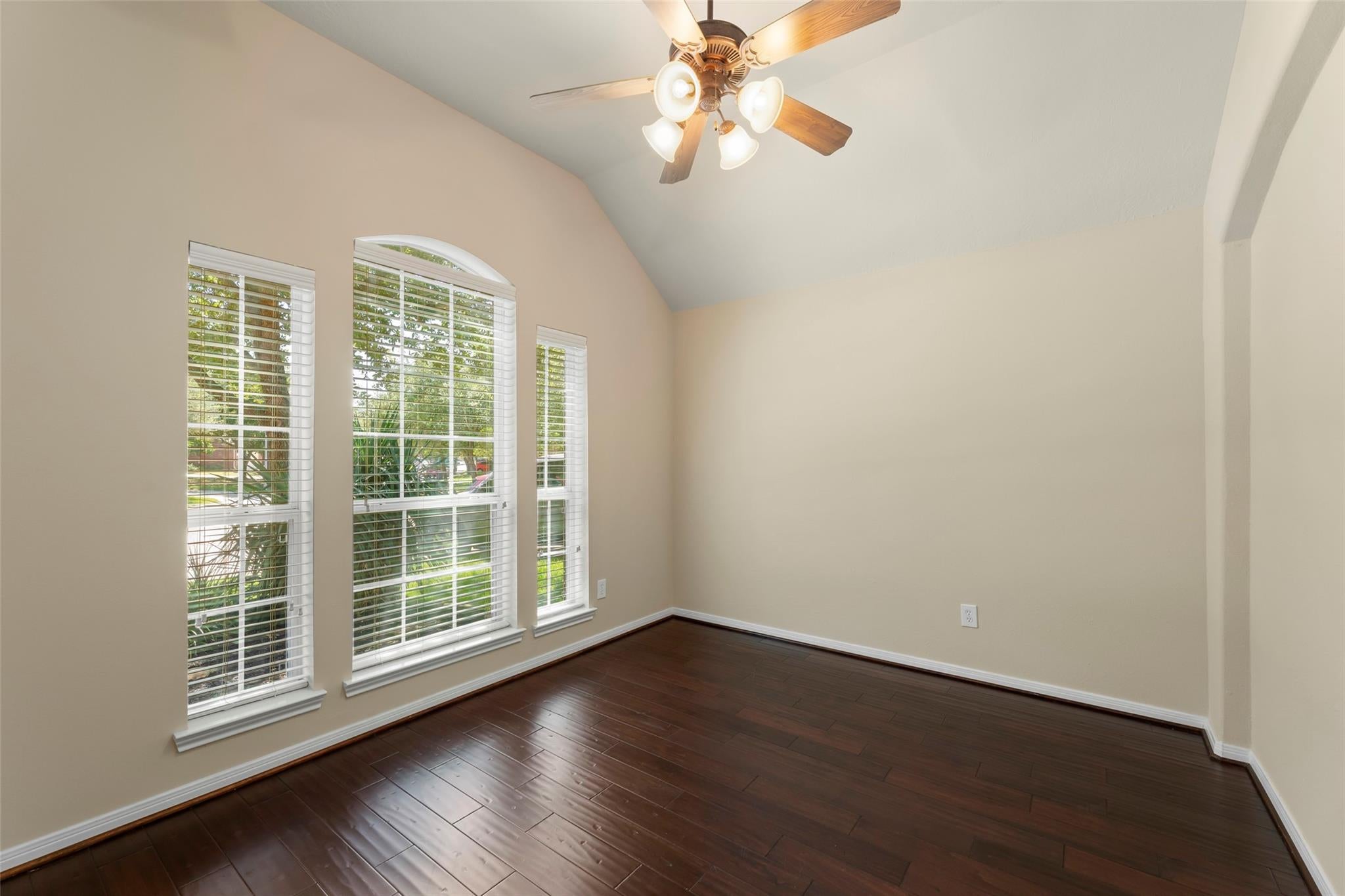21118 Dusty Glen Lane